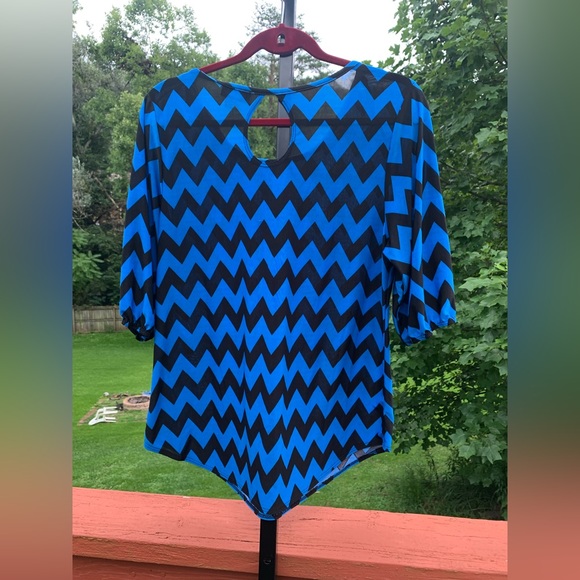 Star Vixen Women’s Blouse Size 1X - Picture 2 of 8